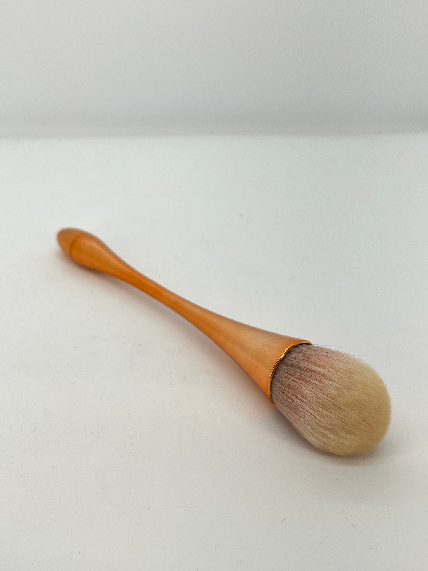 Blusher Brush Gold